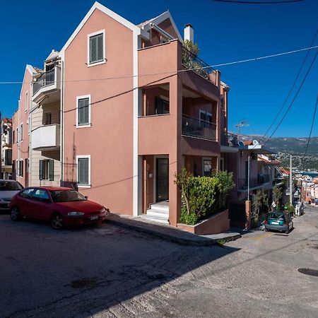 Napier Maisonette 아르고스톨리온 외부 사진
